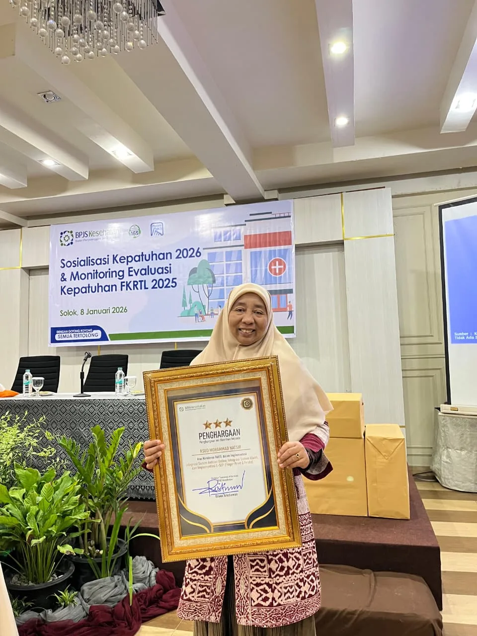 RSUD Mohammad Natsir Raih Penghargaan BPJS Kesehatan atas Komitmen Transformasi Digital Layanan