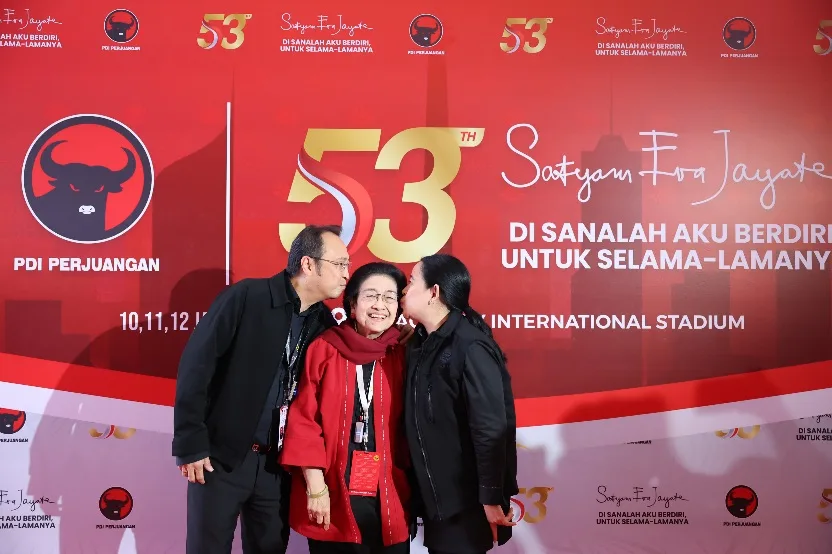 Soliditas PDIP Makin Kokoh, Megawati Bersama Prananda dan Puan Kompak saat Rakernas