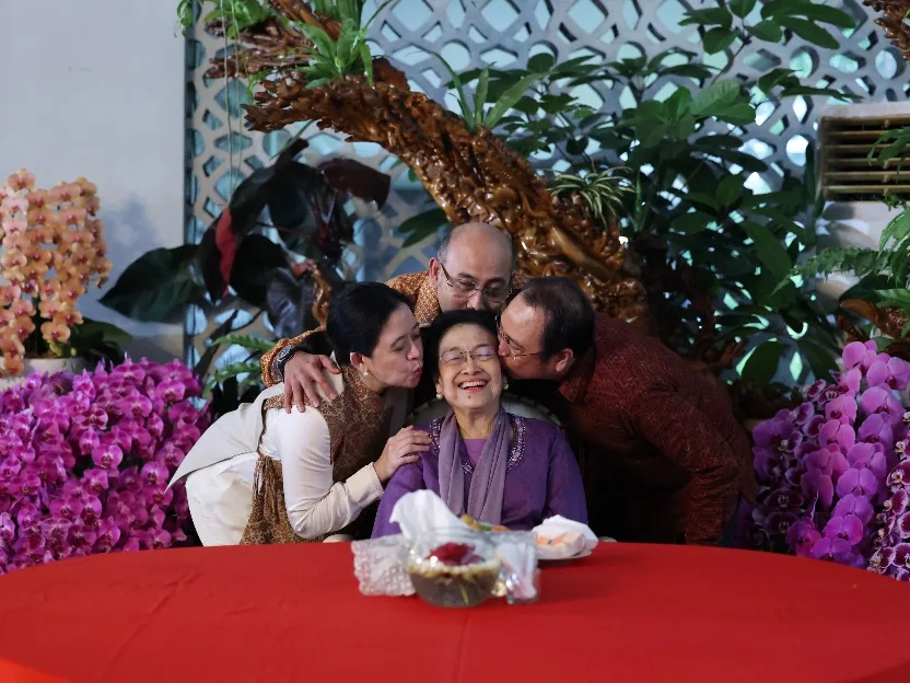Potret Kesederhanaan HUT ke-79 Megawati: Reuni Trah Soekarno, Sajian Nusantara, dan Doa untuk Pertiwi