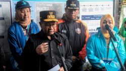 Kebut Program Pengendalian Banjir Kali Ciliwung, Gubernur Pramono Tinjau Pebebasan Lahan di Cawang