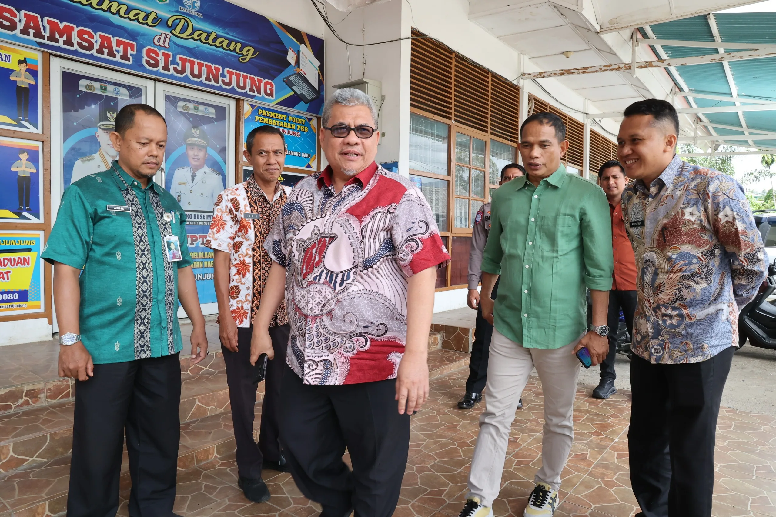 Ketua DPRD Sumbar Muhidi Serap Aspirasi SDM dan Sarpras Samsat Sijunjung