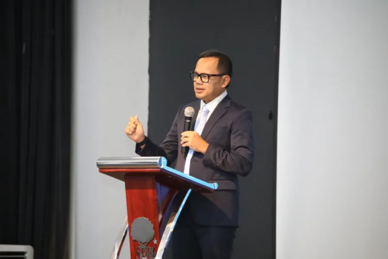 Wamendagri Bima Arya Dorong Pelajar Jadi Pemimpin Berkarakter di Tengah Dinamika Global