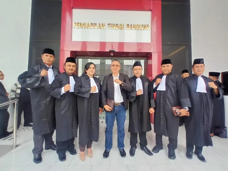 Trah Sultan HB II vs Kerajaan Inggris di Mahkamah Internasional ICJ Den Haag terkait Aset Geger Sepehi 1812
