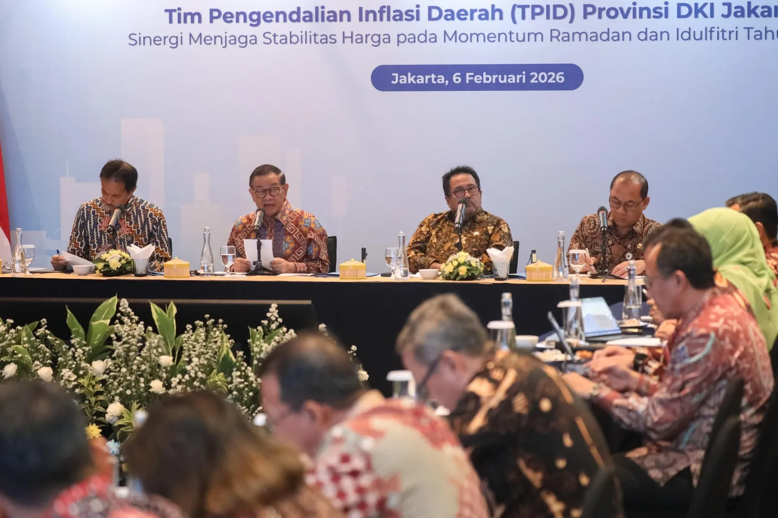 Bahas Pengendalian Inflasi, Gubernur Pramono Puji Sektor Akomodasi, Konsumsi, Transportasi, hingga Pergudangan