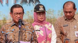 Gubernur Pramono: Bantuan Pendidikan Kartu Jakarta Pintar Tidak Boleh Digadaikan