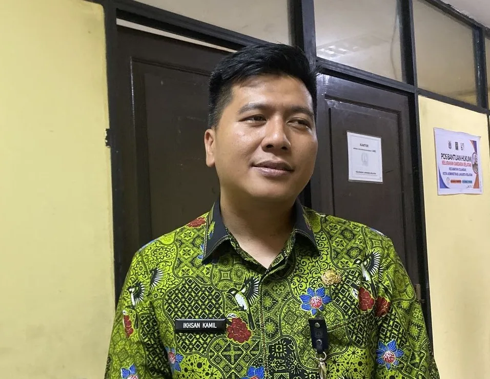 Gubernur Pramono Akan Tertibkan Lapangan Padel yang Dikeluhkan Warga