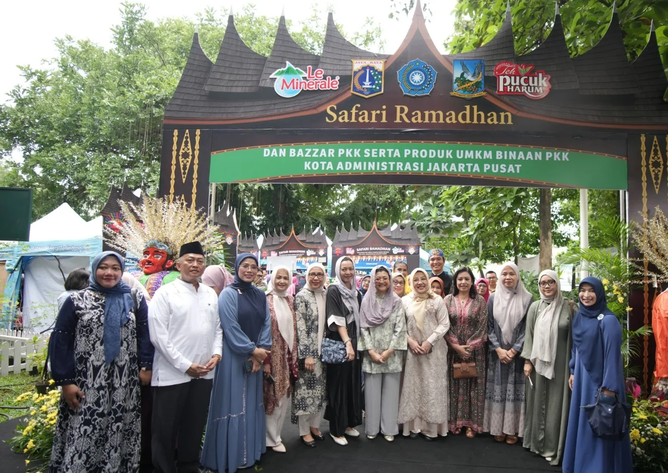 Hani Pramono Apresiasi "Pasar Ibu Bisa" Meriahkan Safari Ramadan di Masjid Sunda Kelapa,