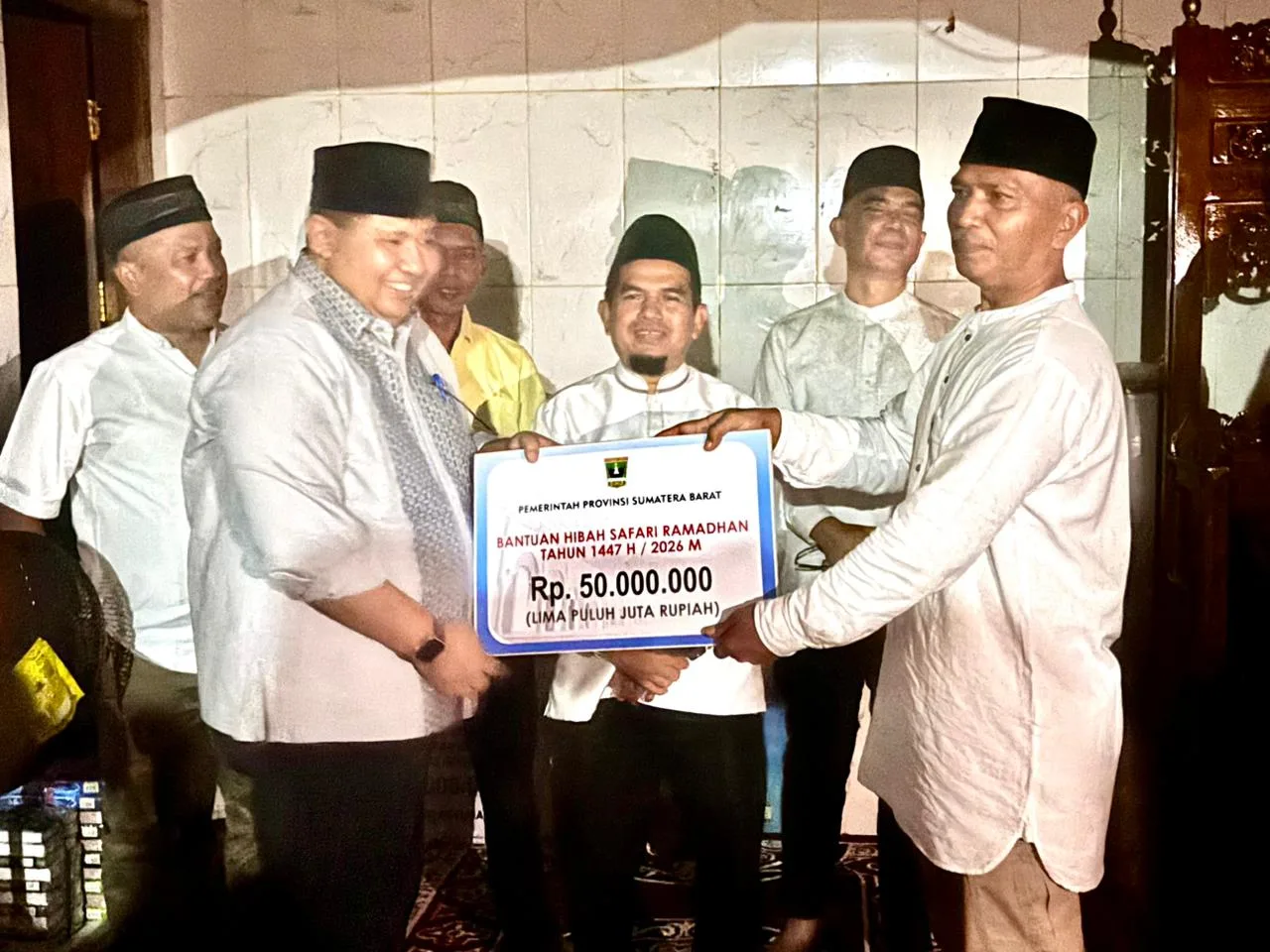 Safari Ramadhan di Wilayah Terdampak Bencana, Pemprov Sumbar Percepat Rehabilitasi Rumah Ibadah dan Bantuan Bagi Warga
