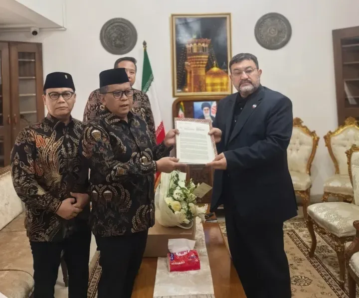Megawati Kirim Surat ke Iran, Hasto: Sampaikan Duka Cita Atas Wafatnya Ali Khamenei