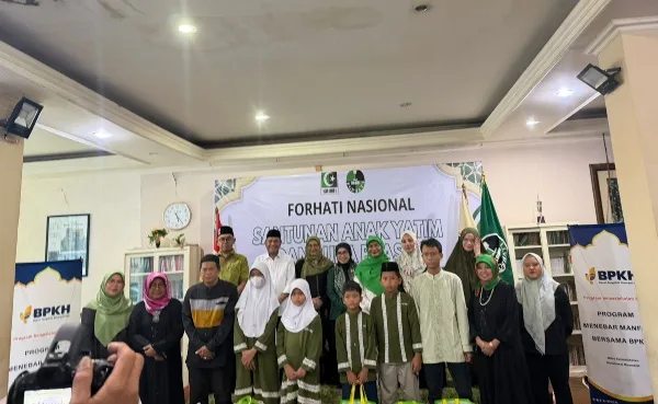 FORHATI Berbagi: Santunan 500 Anak yatim, Penyaluran 500 Paket Sembako hingga Pasar Murah Warga