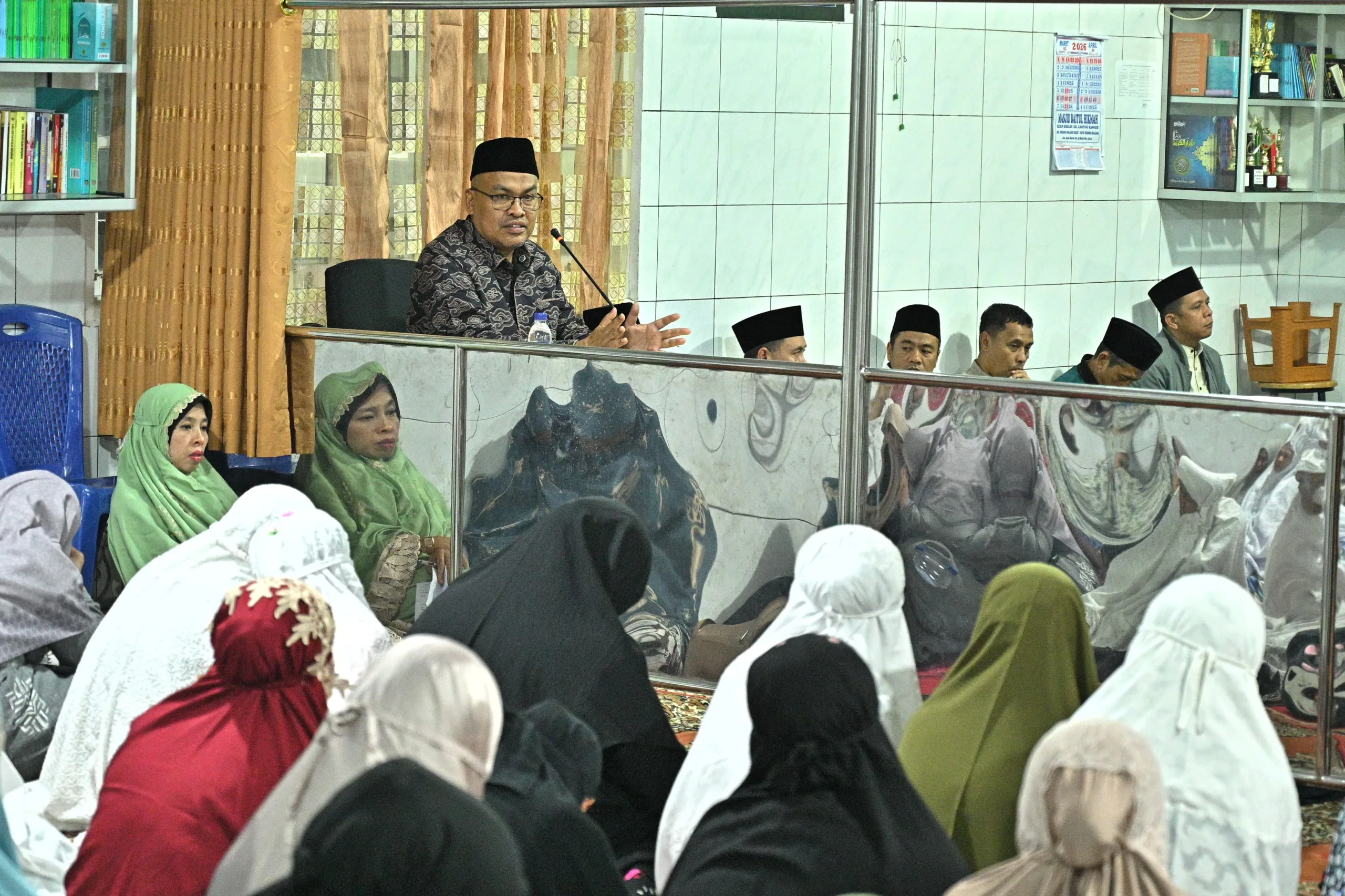 Safari Ramadan di Padang Panjang, Sekda Sumbar Tekankan Silaturahmi dan Penguatan Pendidikan Berkarakter