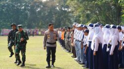 Mayjen Agus Hadi dan Irjen Herry Heryawan Tunjukkan Soliditas TNI-POLRI Mendukung Percepatan Pembangunan Desa di Riau