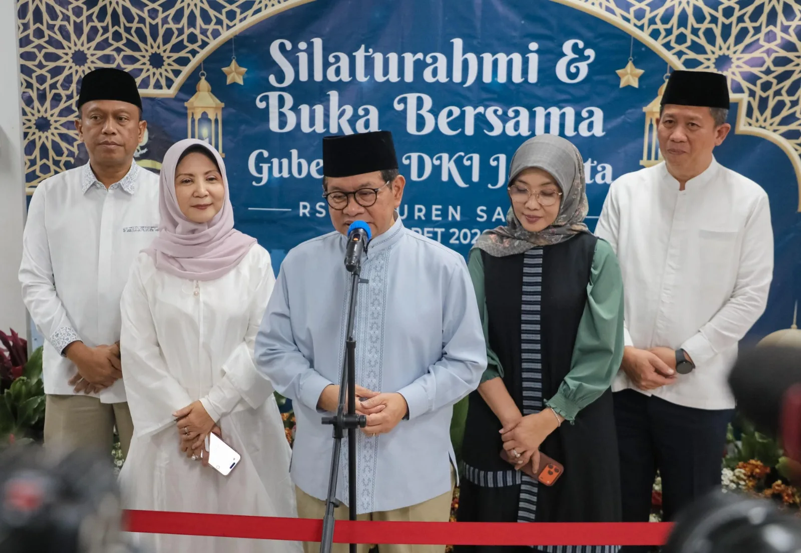 Gubernur Pramono Safari Ramadan Bersama Pasien RSKD Duren Sawit