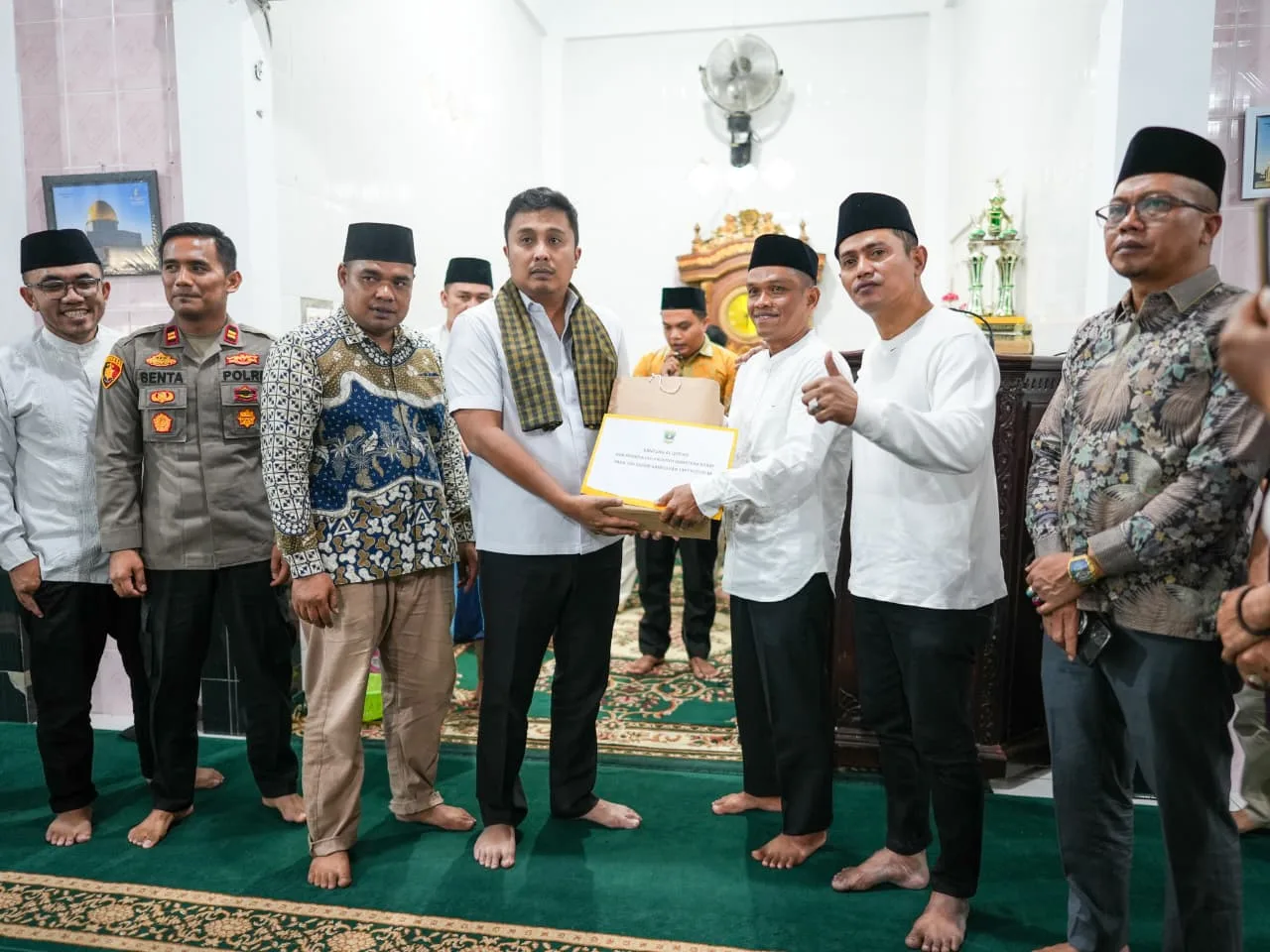 Bupati Solok Dampingi TSR Wagub Sumbar di Mesjid Baburrahman