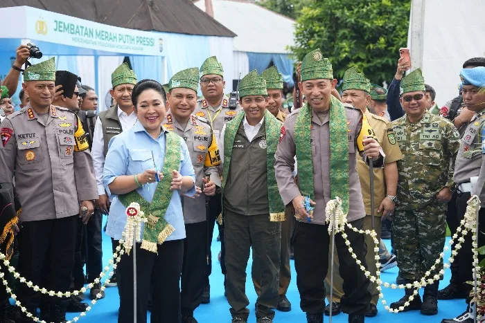Kapolri Resmikan Jembatan Merah Putih Presisi di Riau, Akses Pendidikan dan Ekonomi Masyarakat Makin Kuat