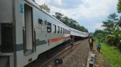 KAI Kebut Evakuasi Penumpang dan Kereta yang Anjlok di Bumiayu