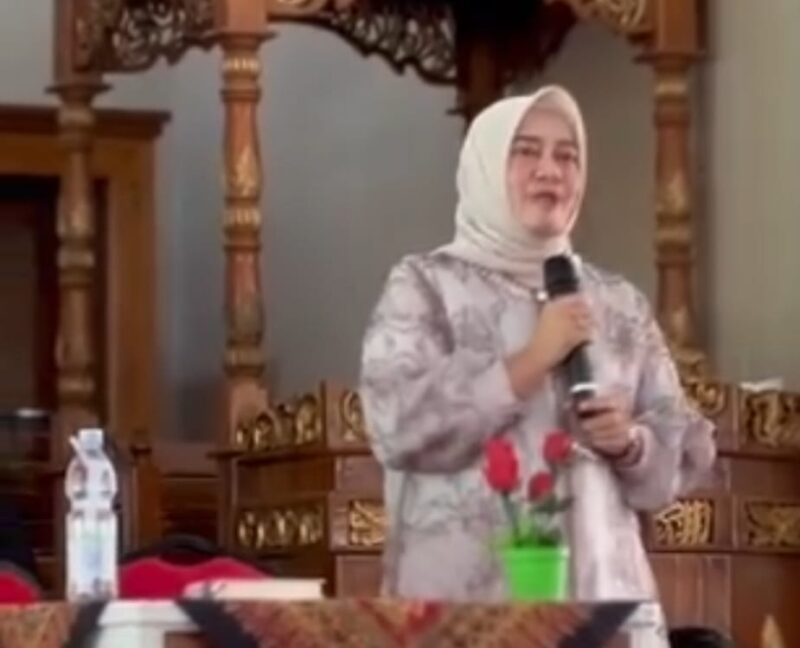 Anggota DPRD Sumbar Aida Laksanakan Halal Bihalal Bersama Keluarga Besar PGRI Kecamatan Guguak