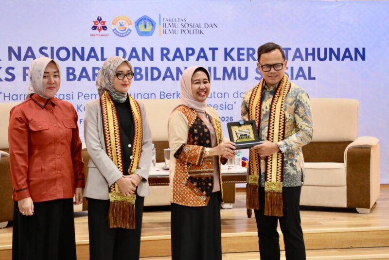 Wamendagri Bima Ingatkan Perguruan Tinggi Miliki Peran Strategis dalam Optimalisasi Bonus Demografi