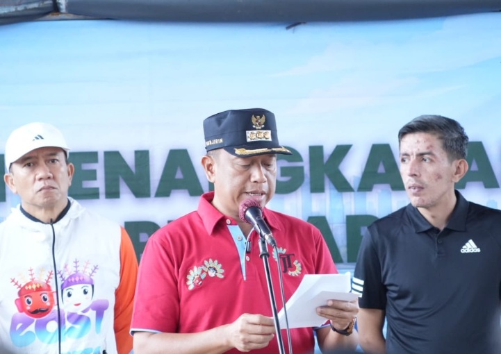 Wali Kota Jaktim Munjirin: 200 Kg Ikan Sapu-Sapu Berhasil Ditangkap di 10 Titik Aliran Sungai