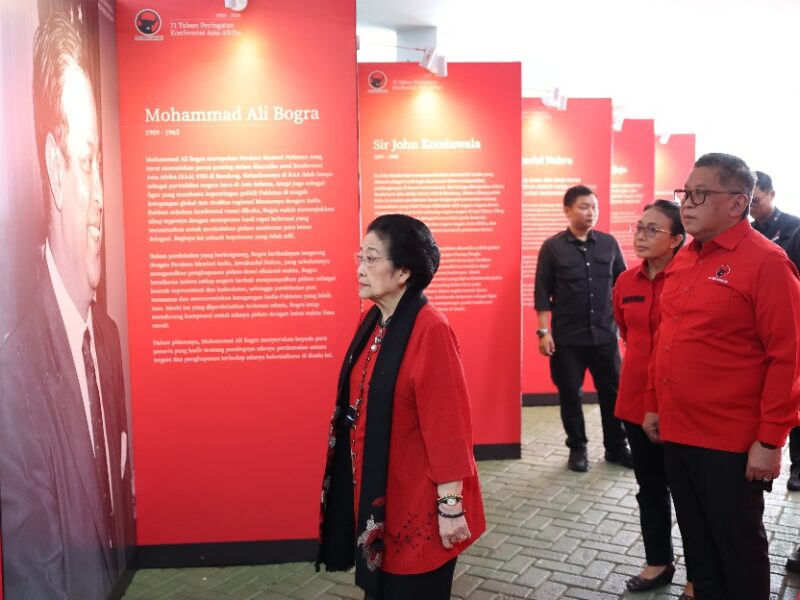 Megawati Cermati Catatan Bung Karno saat Peringatan 71 Tahun KAA