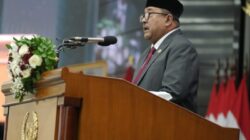 Wagub Rano Bacakan LKPJ di DPRD: Pertumbuhan Ekonomi DKI Lebih Tinggi dari Nasional