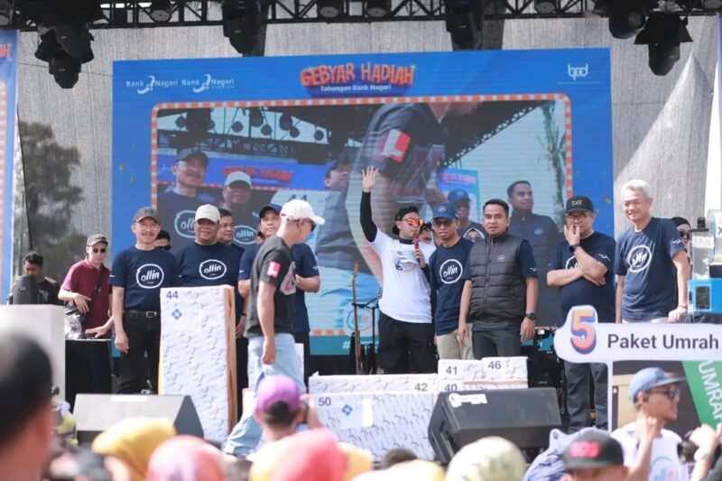Wako Solok Ramadhani Hadir Meriahkan Fun Walk Gebyar Bank Nagari, Dorong UMKM dan Digitalisasi Keuangan
