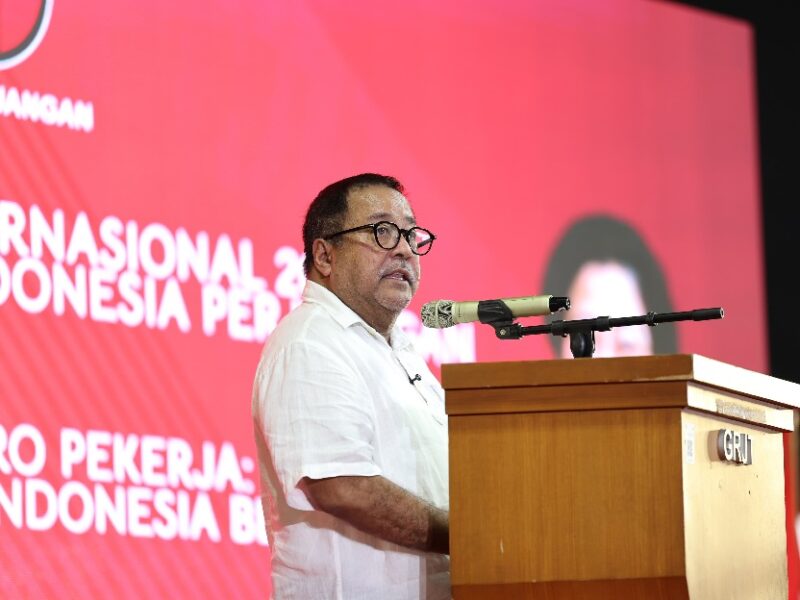 Rano Karno di Peringatan May Day PDIP: Buruh Adalah Tulang Punggung yang Menjaga Denyut Ekonomi Jakarta