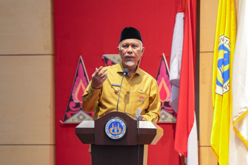 Gubernur Mahyeldi : Penting Menghidupkan Kembali Nilai Pendidikan Berbasis Keluarga