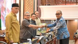 DPRD Sumbar Gelar Rapat Paripurna Penyampaian Pandangan Fraksi Terhadap Ranperda Penyelenggaraan Jalan Provinsi