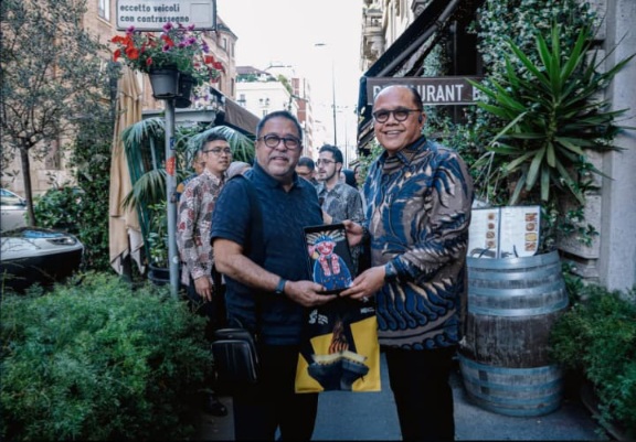 Wagub Rano Karno Bertemu Dubes RI untuk Italia Junimart Girsang di Milan, Ini yang Dibahas